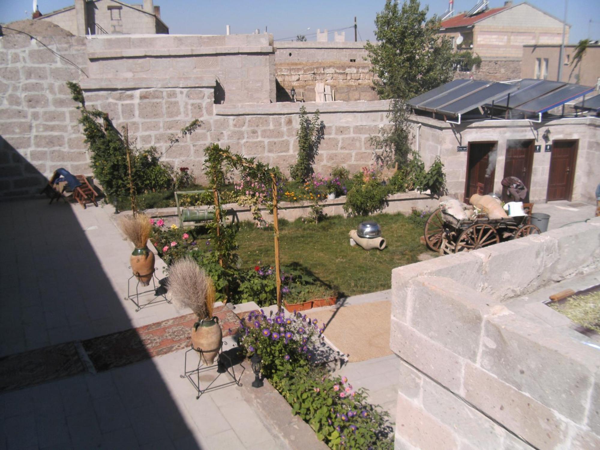 Osmanoglu Hotel Guzelyurt Екстер'єр фото